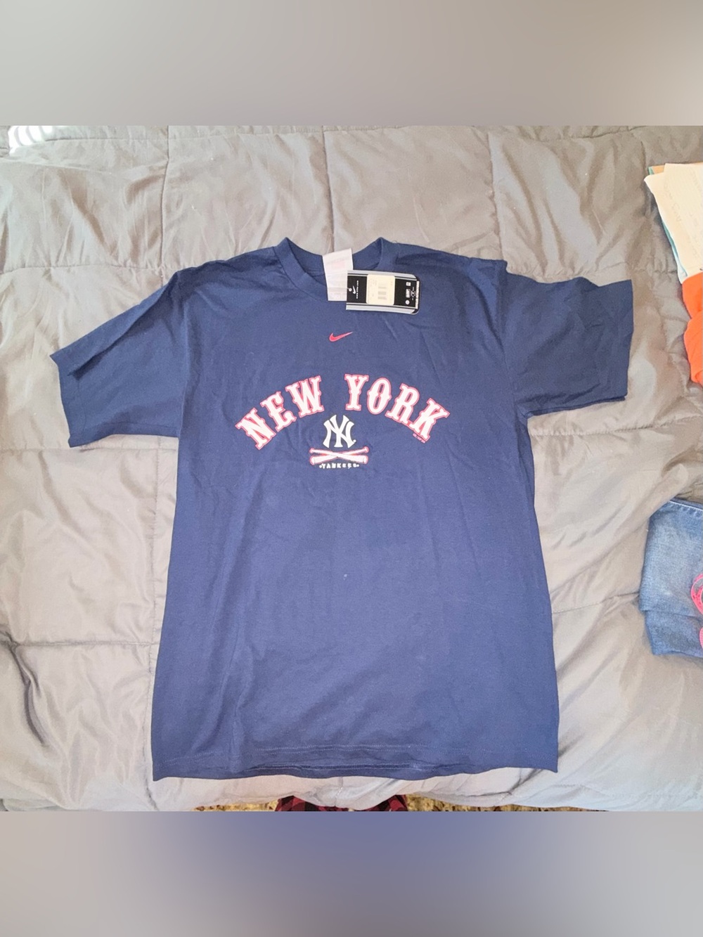 Nike New York Yankees Embroidered MLB T-Shirt Navy Blue Men’s Medium NWT